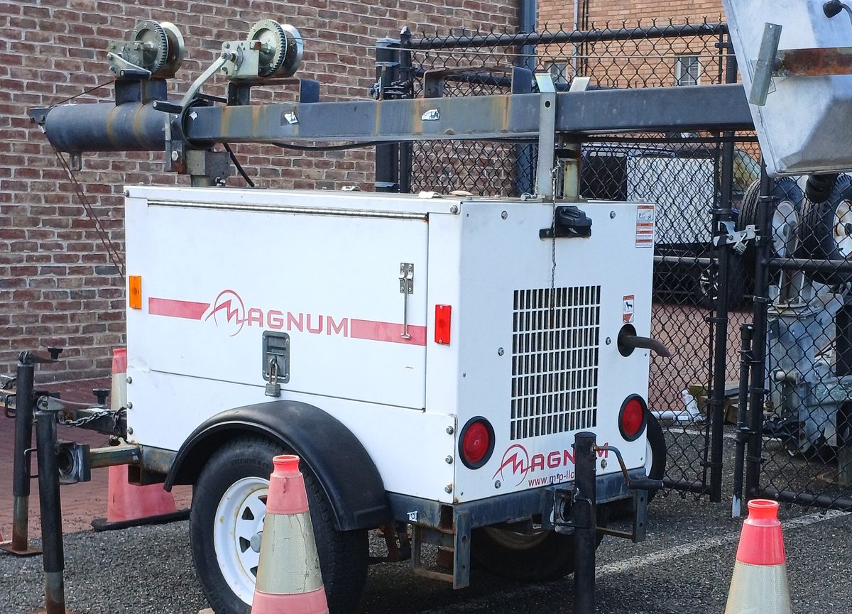 Towable light tower for rent from Boss Equipment Rentals